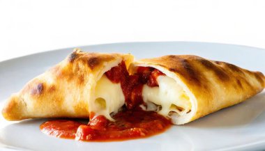 Calzone, çorap veya pantolon fırında pişirilmiş mayalanmış hamur ile yapılan ve içinde salam, prosciutto veya sebze, mozzarella, ricotta ve Parmesan peyniri bulunan İtalyan fırınıdır..