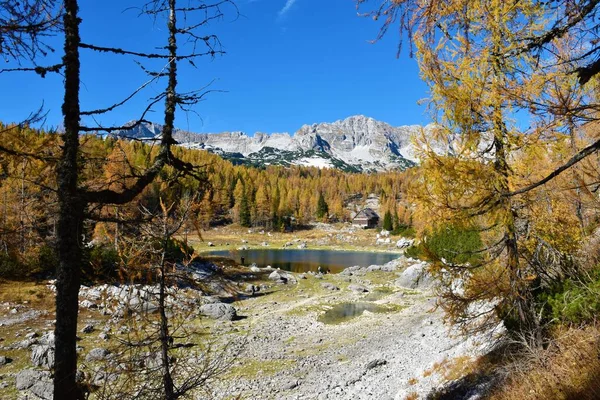 Dvojité Jezero Údolí Triglavských Jezer Pohořím Veliko Spicje Juliánských Alpách — Stock fotografie