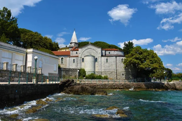 Jacob Church Next Seaside Trail Coast Adriatic Sea Opatija Croatia — Stock Photo, Image