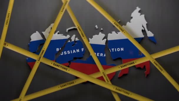 3D呈现了对俄罗斯联邦实施金融 石油和天然气禁运的概念 俄罗斯地图的可视化被分割成黄带覆盖的部分 俄罗斯的衰败和危机 停止战争 — 图库视频影像