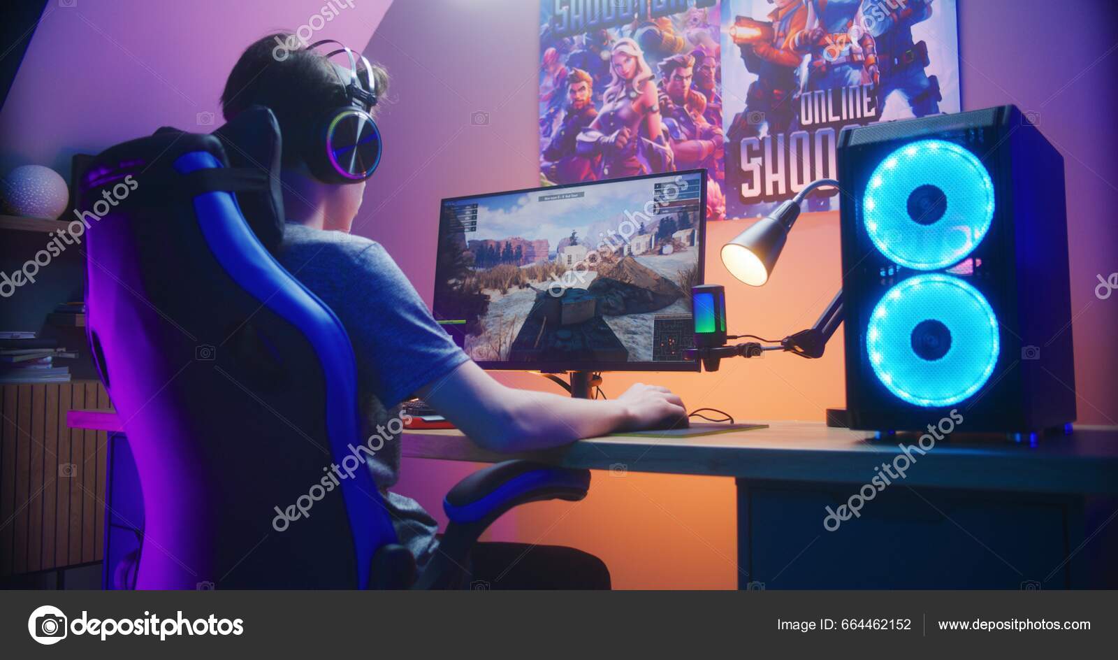 Young Gamer Controls Tank While Playing Game Home Computer Monitor — Stock  Photo © EvgeniyShkolenko #664462152