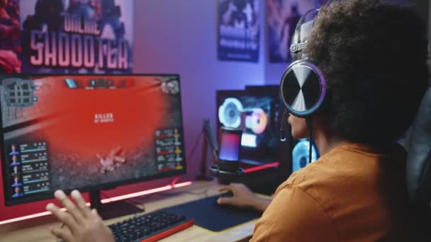 Professional African American Teenage Gamer Headphones Plays Loses Online First — Stock Video