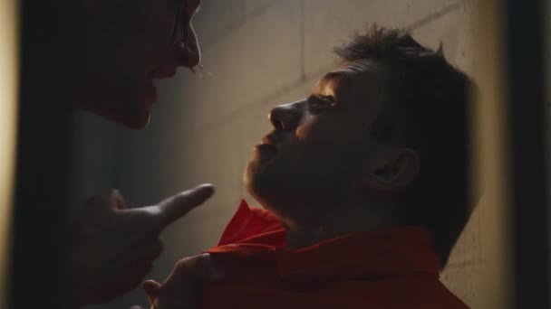 Cinematic Shot Male Prisoners Fighting Prison Cell Insane Inmates Orange — Stock Video