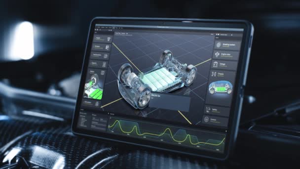 数码平板电脑屏幕显示了环保汽车开发专业软件用户界面的3D渲染 三维虚拟电动汽车模型汽车诊断或测试程序 — 图库视频影像