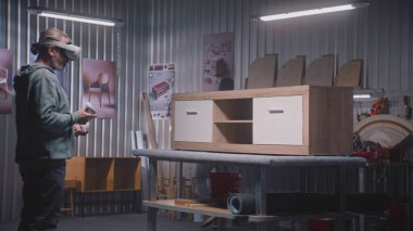 Mobilya geliştirme mühendisi, mobilya tasarımı geliştirmek için sanal gerçeklik ve artırılmış gerçeklik teknolojisi kullanır..