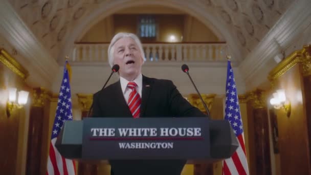 Förenta Staternas Seriöse President Håller Inspirerande Politiskt Tal Vita Huset — Stockvideo