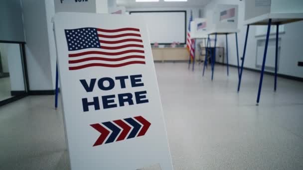 Podepište Logem Americké Vlajky Volejte Hlasování Volební Místnosti Volební Místnosti — Stock video