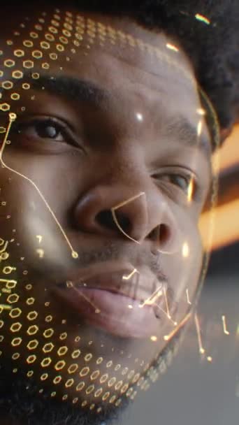 Tvář Afroameričana Soustředěným Pohledem Animace Lidského Futuristického Biometrického Systému Rozpoznávání — Stock video