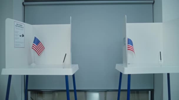 Dolly Shot Voting Booths American Flag Logo Bright Polling Station — Stock Video