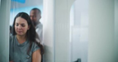 Havaalanındaki Ulaşım Güvenliği Kontrol Noktası: 