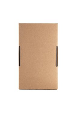 beyaz arkaplanda izole edilmiş karton dikdörtgen ambalaj kutusu