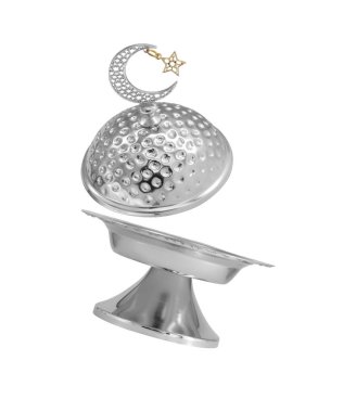Beyaz arkaplanda izole edilmiş Ramazan metal kasesi