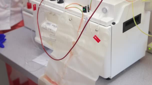 Working Blood Plasma Automated Cell Processor Using Safe Simple Way — Video Stock