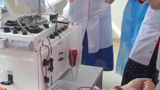 Процес Відділення Крові Використанням Спеціального Обладнання Безпечного Простого Способу Заморожування — стокове відео