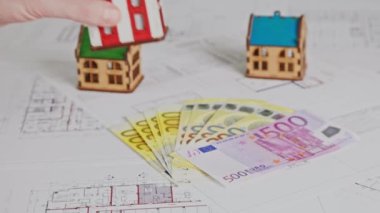 Yeni evini al. Para ve çizim üzerine emlak..