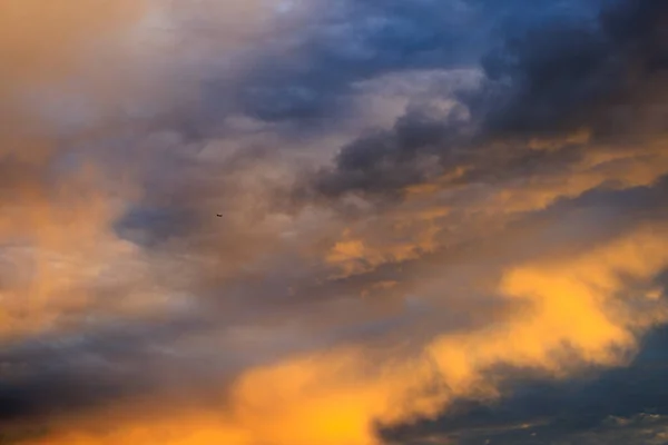 Λυκόφως Ουρανό Και Σύννεφο Βράδυ Εικόνα Φόντου — Φωτογραφία Αρχείου