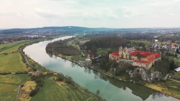 Tyniec Benedictine Abbey Polonya Dan Taşındı — Stok video