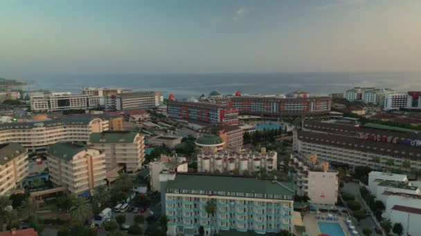 Політ Заході Сонця Море Над Курортами Авсаллар Туреччина — стокове відео