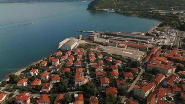 Flug Über Izola Zur Werft Luftaufnahme Slowenien — Stockvideo