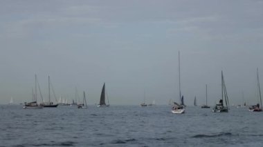 Ünlü Barcolana yelkenli yarışı, İtalya.