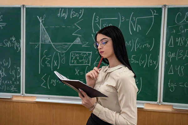 Portrait Female Student Classroom Chalkboard Education Concept — Stock Photo, Image