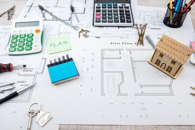 Ev dekorasyonu için resimler ve planlar. Aletlerle birlikte. Masada tamir için renk örnekleyici. Onarım. ev projesi