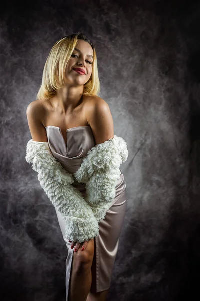 Blonde Girl Dress Poses Studio Plain Background Isolated Lady Poses — Stock Photo, Image