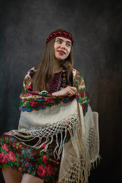 Portrait Ukrainian Young Lady National Costume Vyshyvanka Shawl Ethnic Folklore — Stock Photo, Image