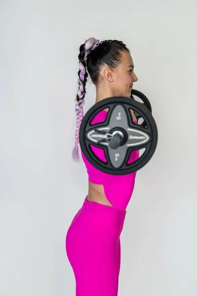 Жіночий Тренер Яскраво Рожевому Малині Робить Чудові Ефективні Вправи Барбелом — стокове фото