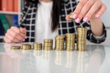 İş büyütme konsepti olarak madeni para yığınına el koydu. Yatırım