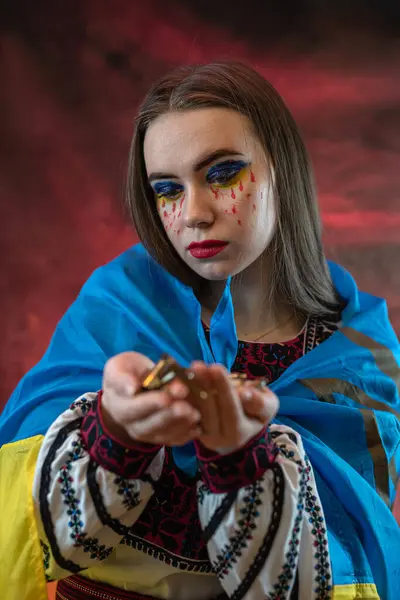 Vacker Brunett Ukrainska Kvinna Nationella Kläder Broderier Klänningar Ledsna Från — Stockfoto
