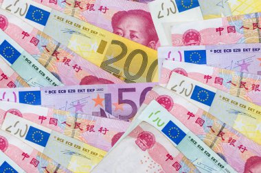 Dünya parası - Çin yuanı ve Avro banknotları. Yatırım