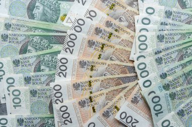 Bir sürü Polonya zloti banknotuyla mali altyapı 100 ZL pln. Finans kavramı