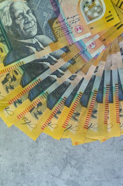 Avustralyalı para, finansal altyapı olarak kullanılıyor. AUD dolar banknotu  