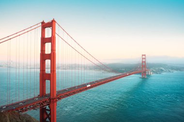 10 10: 2024 San Francisco Kaliforniya Altın Kapı Panoramik görünümü turist bakış açısından Cyan renkleriyle doğal ışık