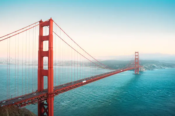 10 10: 2024 San Francisco Kaliforniya Altın Kapı Panoramik görünümü turist bakış açısından Cyan renkleriyle doğal ışık