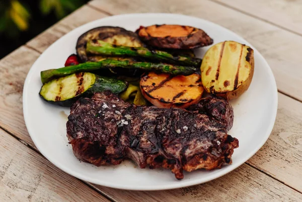 Matured Beef Entrecote Grilled Vegetables — Stock Photo, Image