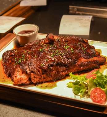 Mükemmel kalitede İber domuzu.