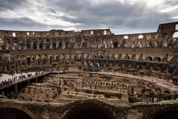 콜로세움 로마의 인테리어 로열티 프리 스톡 사진