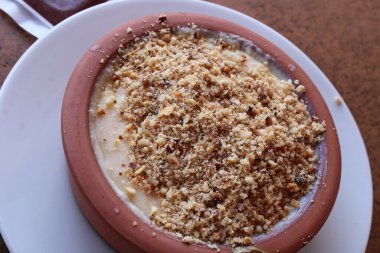 Fındıklı sütlaç.