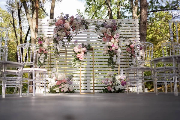 Wedding Ceremony Very Beautiful Stylish Wedding Arch Decorated Various Flowers — Stock Photo, Image