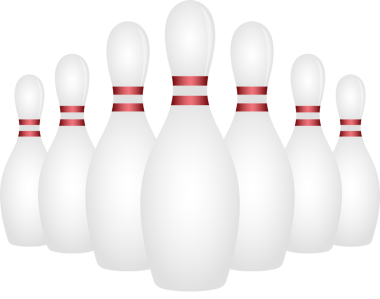 Her biri boynu kırmızı şeritli, beyaza boyanmış yedi lobuttan oluşan bir koleksiyon, birlikte durarak bir grev bekliyor. Arka plan sade..