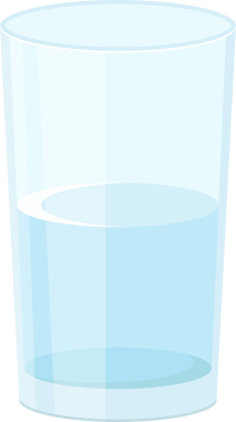 Şeffaf bir bardağın yarısı ferahlatıcı ve berrak suyla gösterilir. Basit kompozisyonun siyah arkaplana karşı katı bir karşıtlığı var.