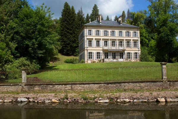 Schönes Haus Ufer Des Coney Flusses Frankreich — Stockfoto