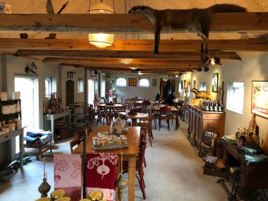 modern restoran güzel iç