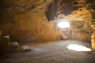 Yunanistan 'daki antik şehir mağarası