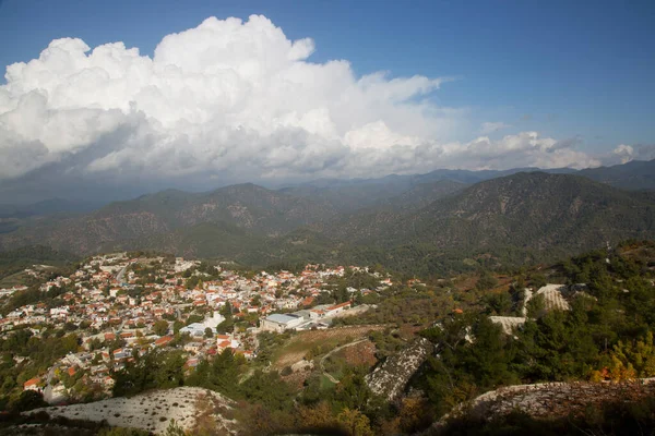 stock image City in mountain valley in Greece