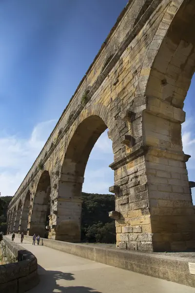 古代ローマのポン ガーデン水道橋の詳細 フランス南部のニムズに近いすべての古代ローマの橋の最高 — ストック写真