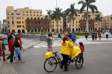 Lima şehrinin ana meydanı, Peru