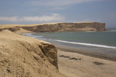 Uçurumlu güzel deniz manzarası